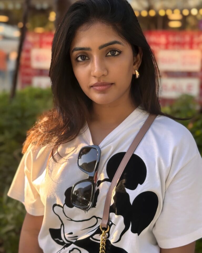 eesha rebba